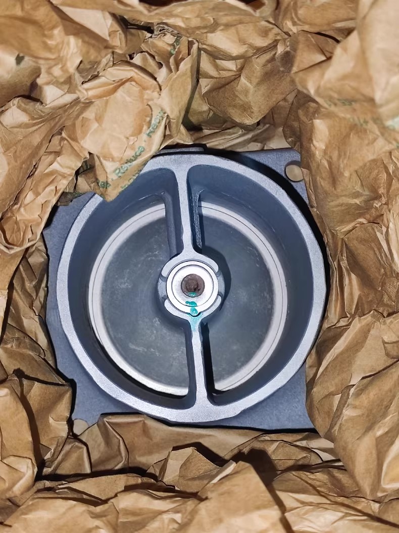 Atlas Copco air compressor, fuel injection machine, intake valve